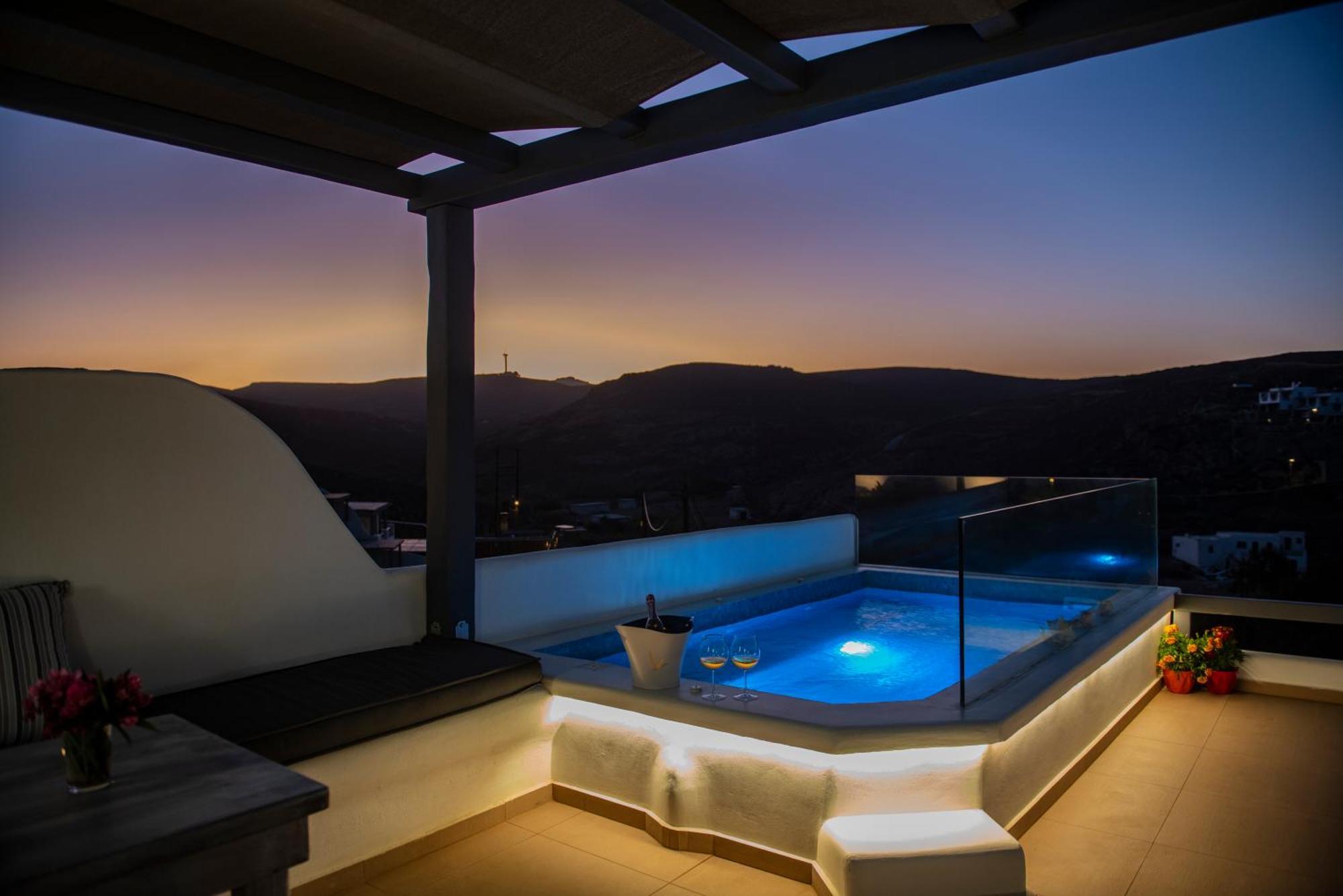 Myrsini'S Luxury Suites Merchia Mykonos Town エクステリア 写真