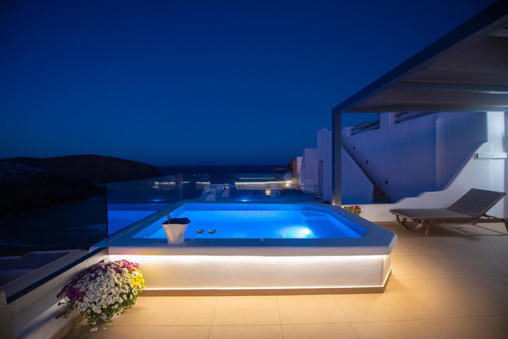 Myrsini'S Luxury Suites Merchia Mykonos Town エクステリア 写真