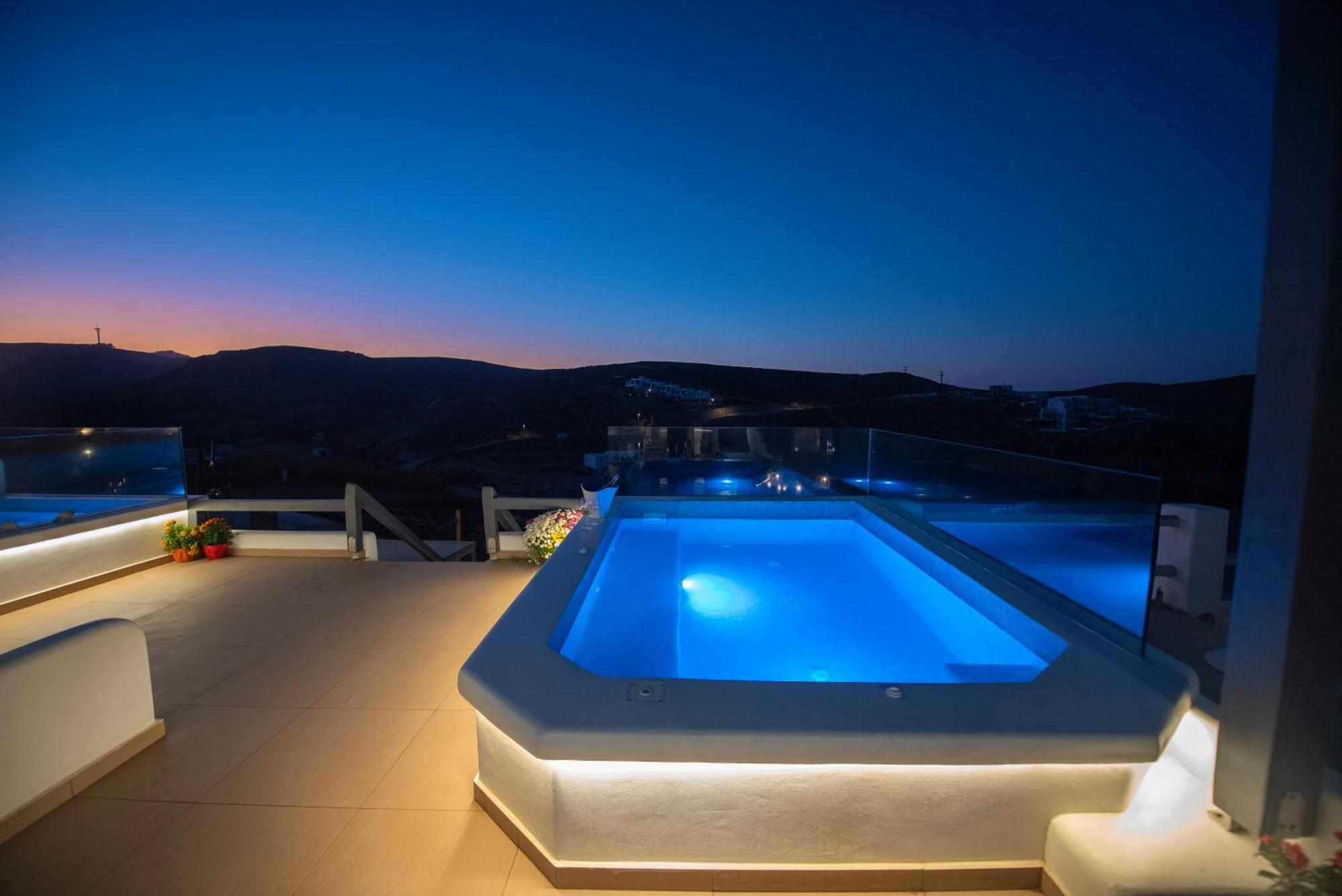 Myrsini'S Luxury Suites Merchia Mykonos Town エクステリア 写真