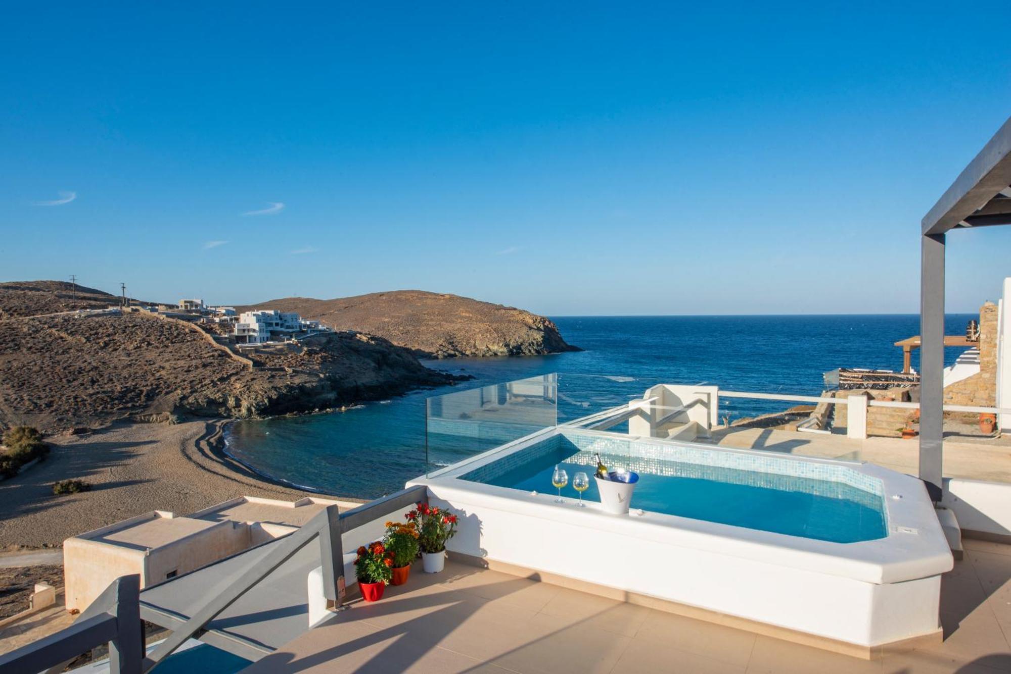 Myrsini'S Luxury Suites Merchia Mykonos Town エクステリア 写真